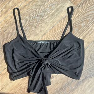 Boohoo Black Tie-Front Crop Top
